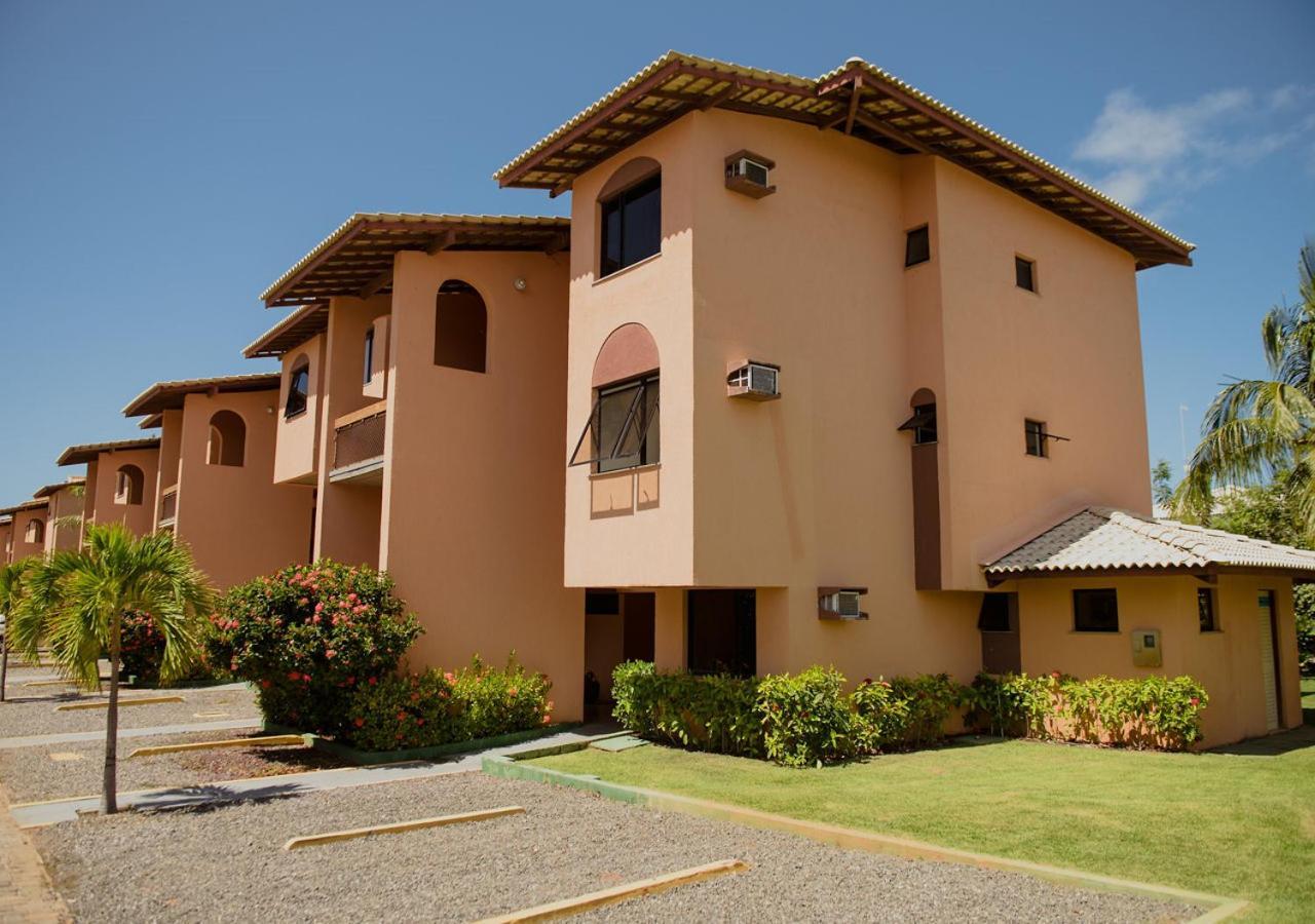 Flat Guarajuba Beira Da Praia Pe Na Areia Buitenkant foto